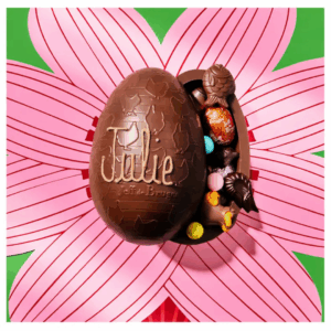 Oeuf en chocolat au lait garni - 10 cm